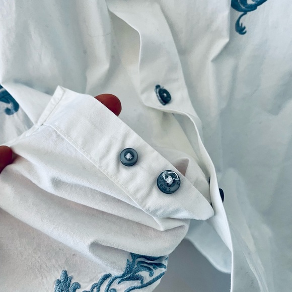 Men’s Empra White Button Down w/ Blue Embroidery sz XL - Picture 10 of 10